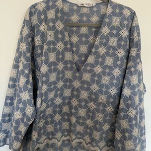 Zara high low embroidered blue cotton top. XL